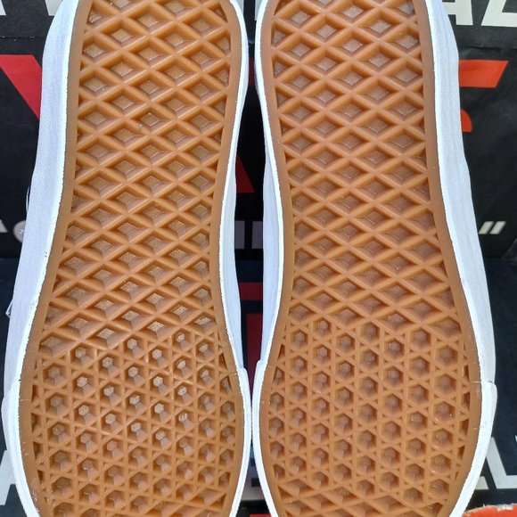 Vans Men's 3.5/Women's 5 Classic Slip-On Breast Cancer Awareness - Picture 7 of 12